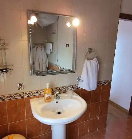 Eni's Villa, 5km From Shengjini Vila