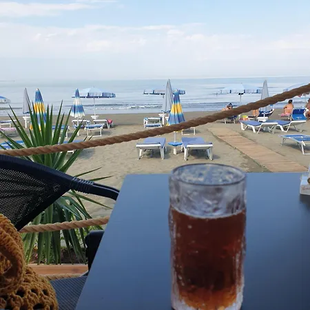 Vila Eni's Villa, 5km From Shengjini