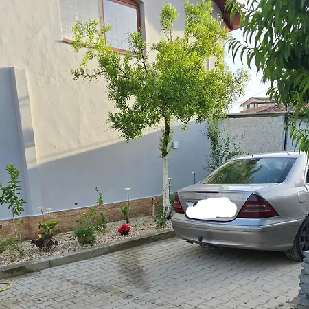 Eni's Villa, 5km From Shengjini Vila *