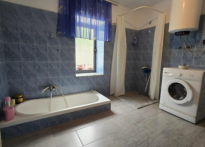 Eni's Villa, 5km From Shengjini Lezhë