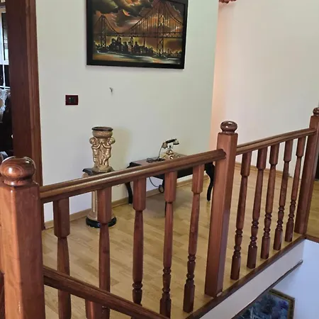 Eni's Villa, 2km From Vain * Лежа